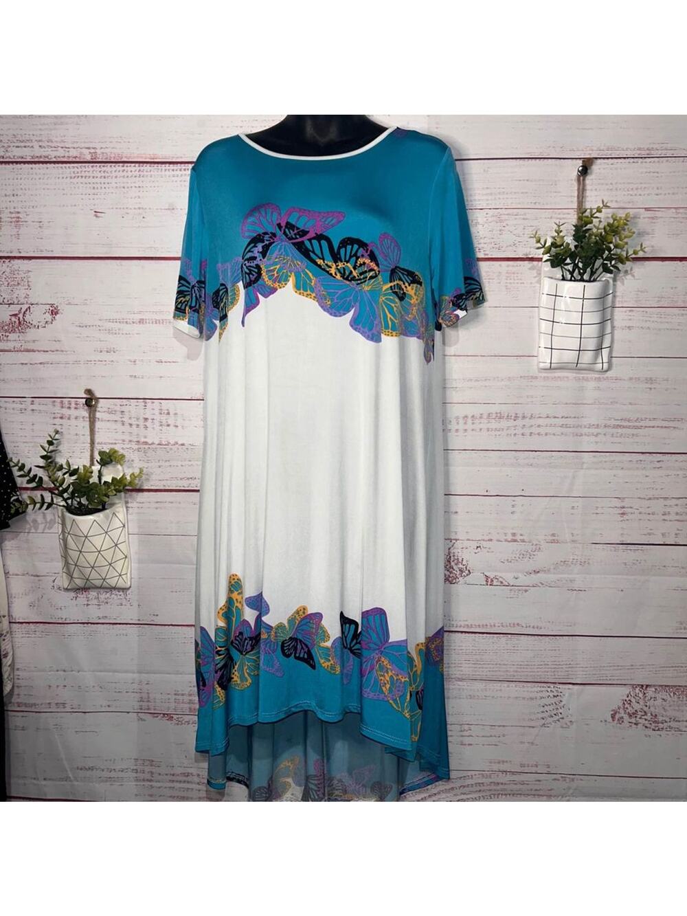 Sola La Fe Shift Dress | Women’s Large